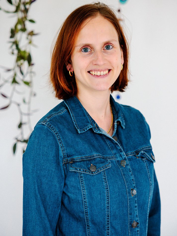 Portret van Maya Van Treeck
